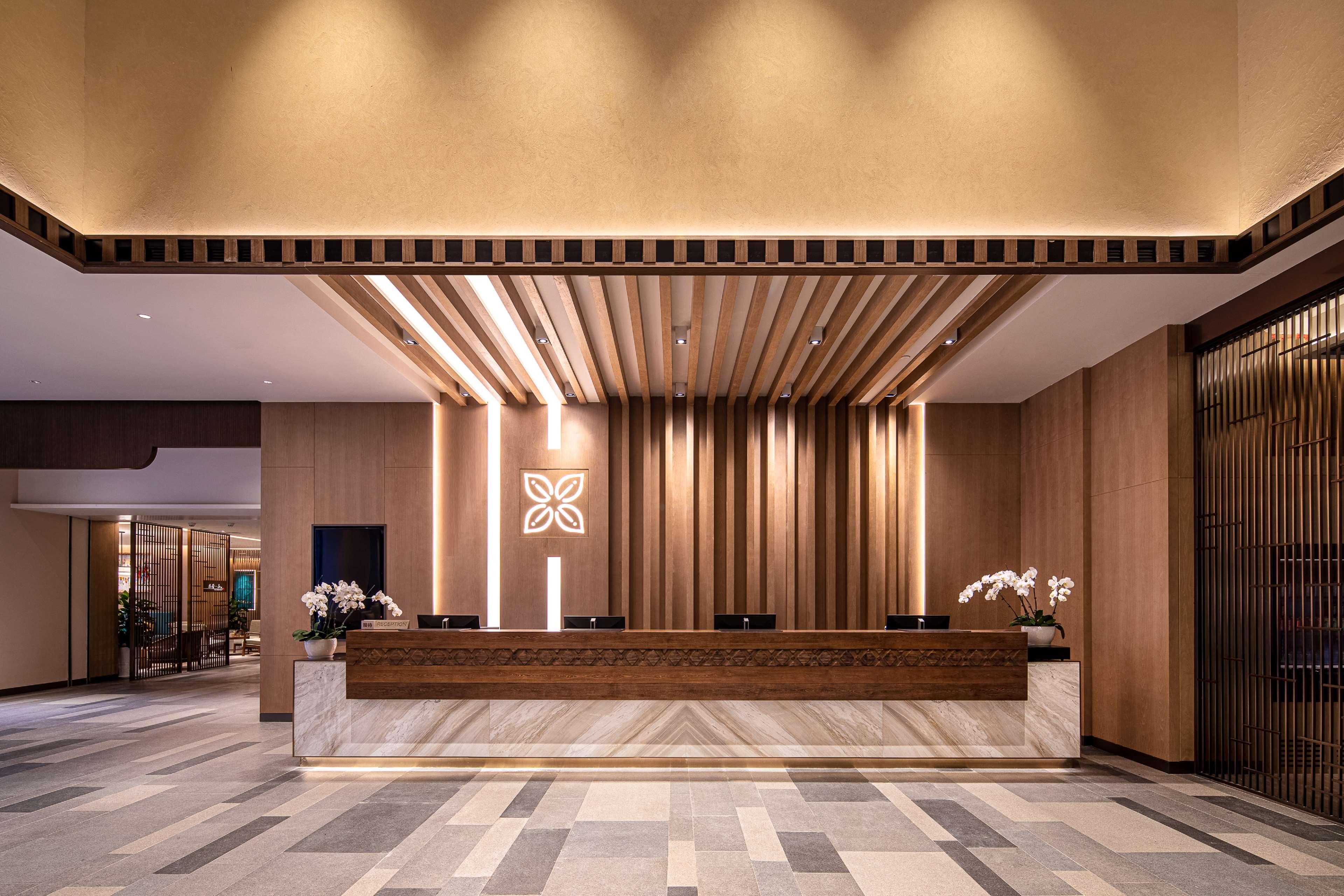 Hilton Jiuzhaigou Resort Zhangzha Town Экстерьер фото